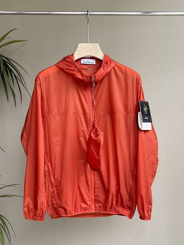 Ветровка Stone Island Lightweight With A Handbag "Scarlet/Orange" фото № 8