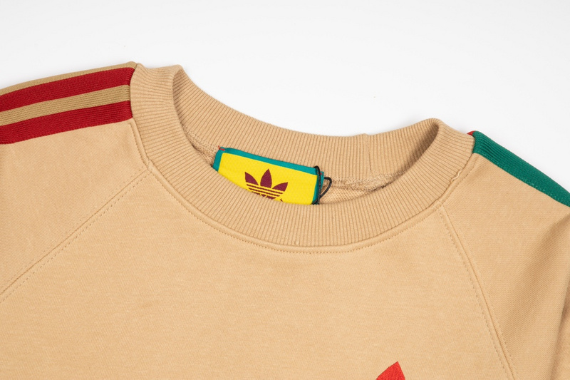 Лонгслив Gucci With The Adidas Logo "Beige" фото № 4