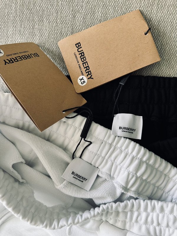 Шорты Burberry Large Logo With A Rider "White" фото № 4