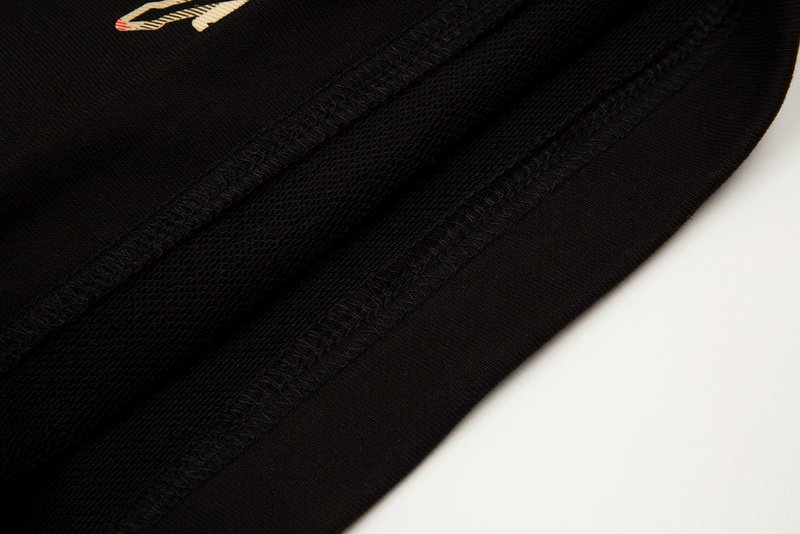 Шорты Burberry With Horse Rider Contour "Black" фото № 2