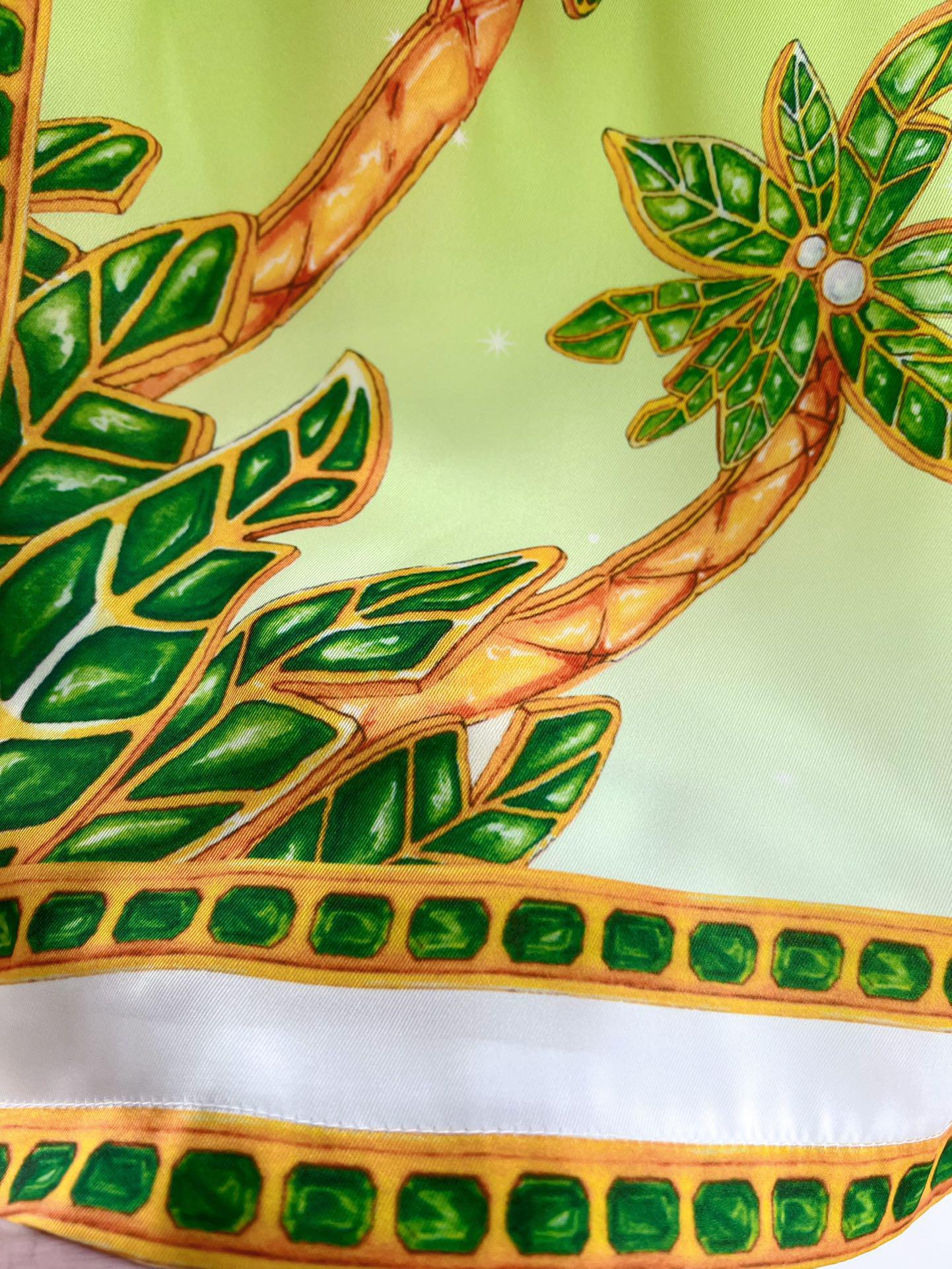 Шорты Casablanca Palms Trees Plants "Green" фото № 4