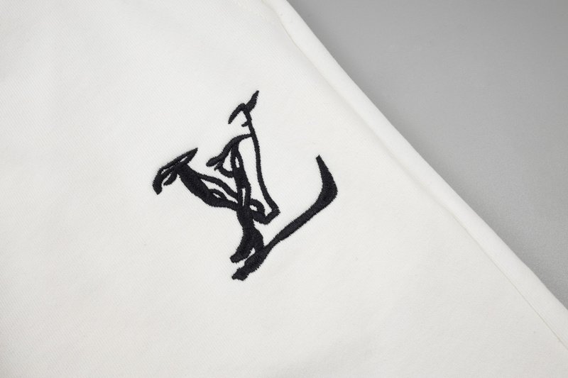 Шорты Louis Vuitton With Logo Strip - Comfort "White" фото № 3