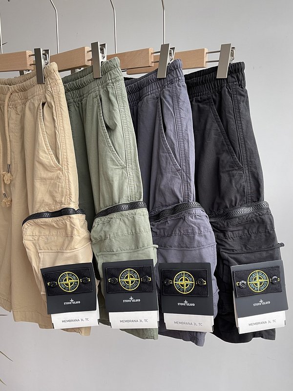 Шорты Stone Island With A Chevron Patch "Black" фото № 5