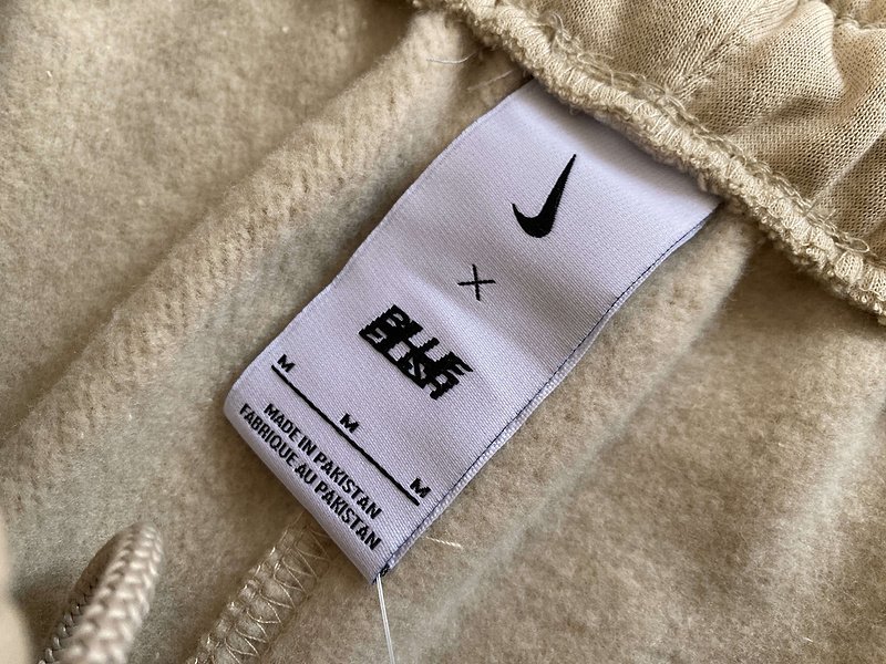 Спортивные штаны Nike Small Embroidered Logo "Beige" фото № 9