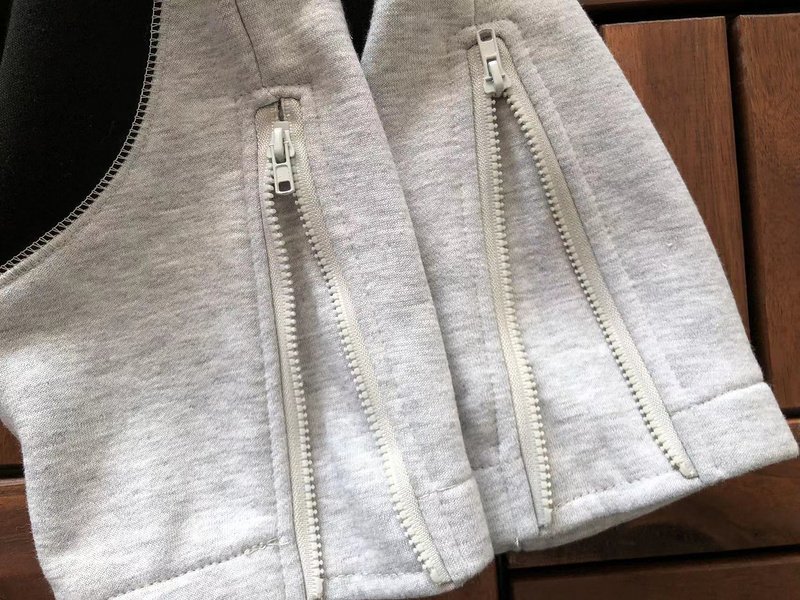 Штаны Trapstar Bicolor With Colorful Embroidered Logo Lettering "Black,Blue" фото № 5