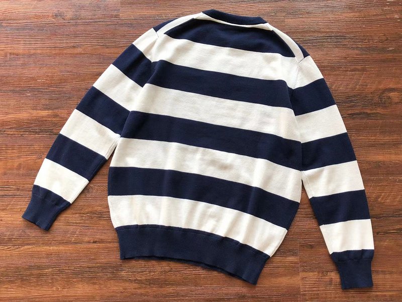 Свитшот Lacoste Wide Horizontal Stripes Along "Black" фото № 2