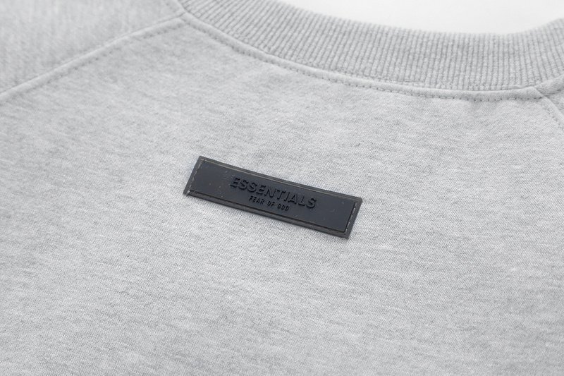 Свитшот Fear Of God 1977 In The Center "Gray" фото № 2