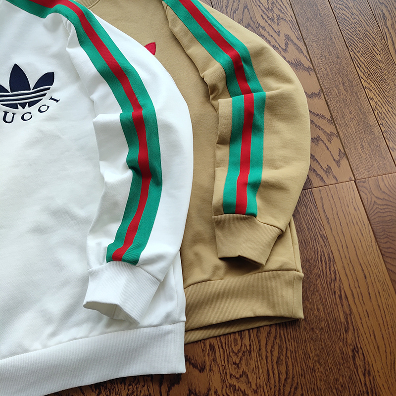 Свитшот Gucci X Adidas Small Brand Logo "White" фото № 4