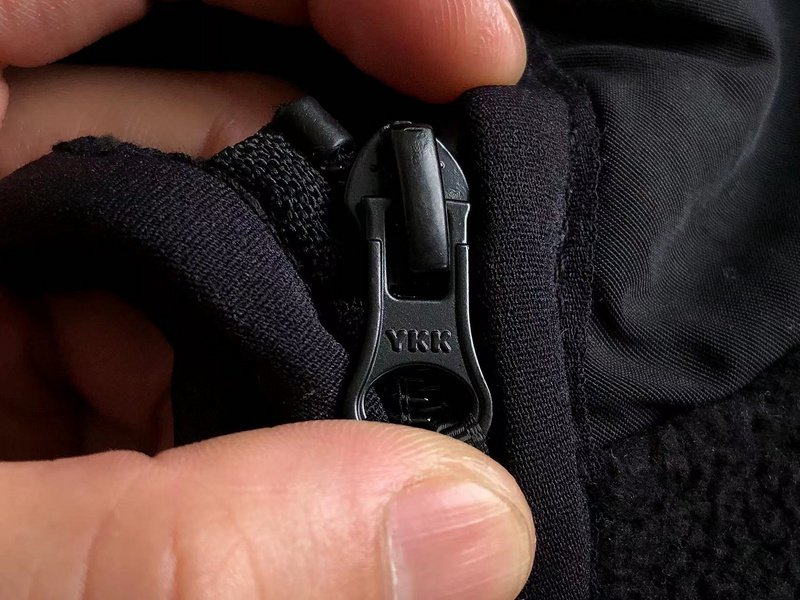 Толстовка Patagonia Patch Front Pocket With Zipper And Small Logo "Black" фото № 5