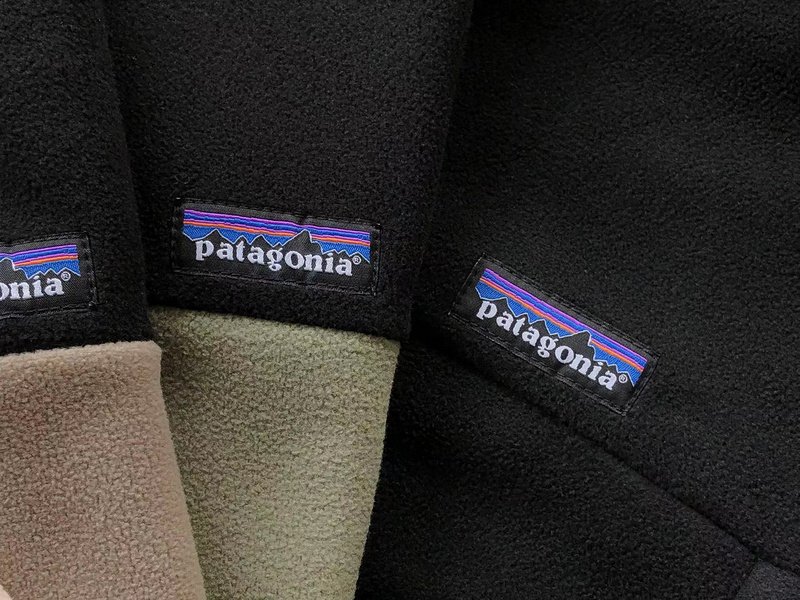 Толстовка Patagonia Bicolor With Zipper And Small Logo "Green" фото № 4