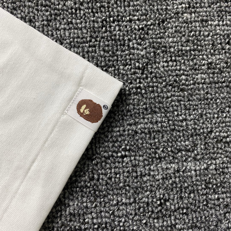 Футболка A Bathing Ape Monkey And Ghosts "White" фото № 5