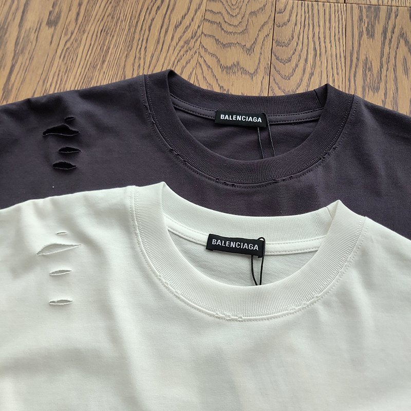 Футболка Balenciaga Torn Style With Printed Shoes "Black" фото № 5