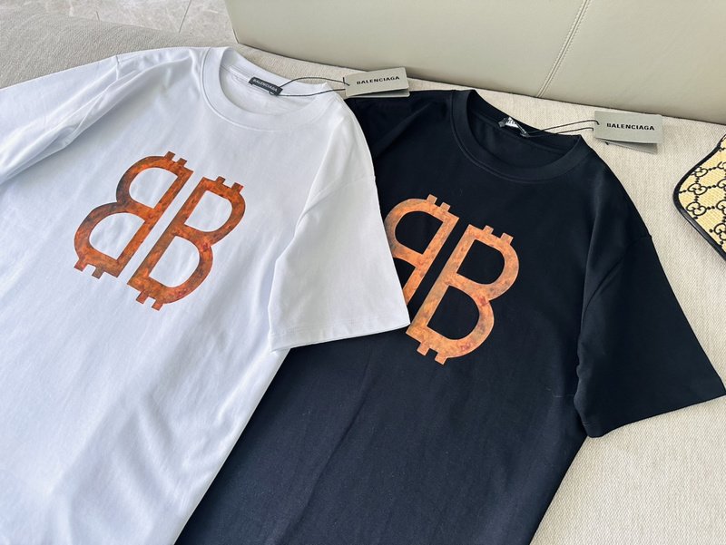 Футболка Balenciaga Rusty Logo "White" фото № 2