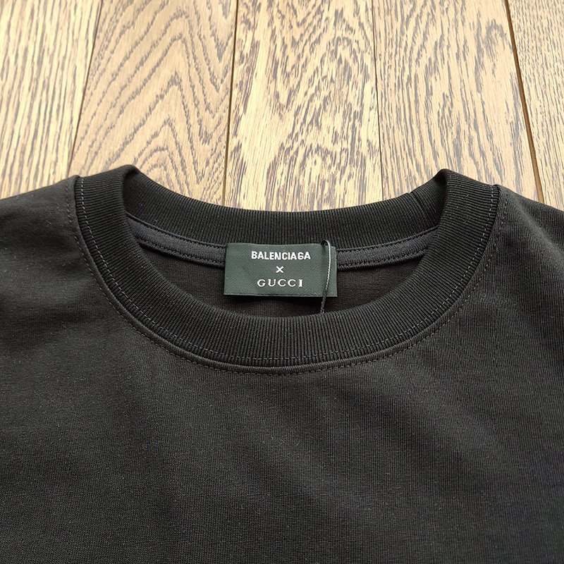 Футболка Balenciaga X Gucci With A Print From Two Brands "Black" фото № 3