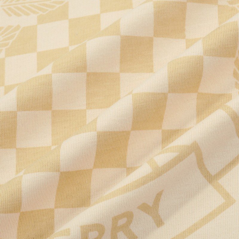Футболка Burberry With An Emblem "Cream" фото № 5