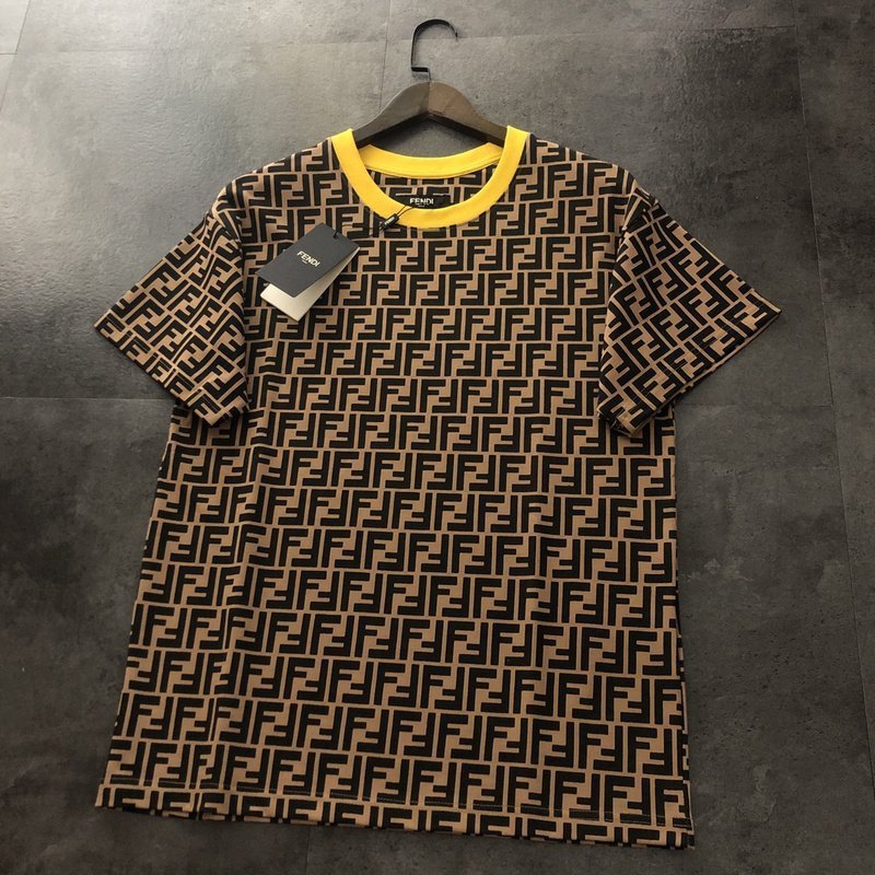 Футболка Fendi With Yellow Turnover "Brown" фото № 4