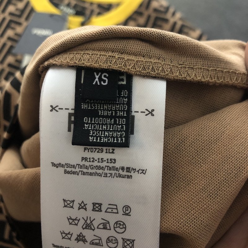Футболка Fendi With Yellow Turnover "Brown" фото № 5