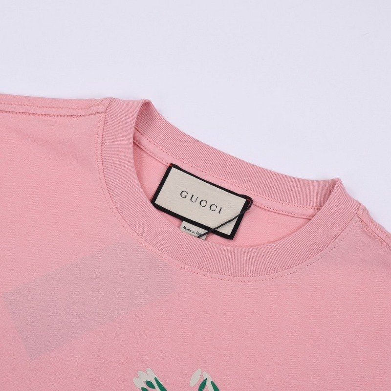 Футболка Gucci Fleeing Rabbit Print "Pink" фото № 5