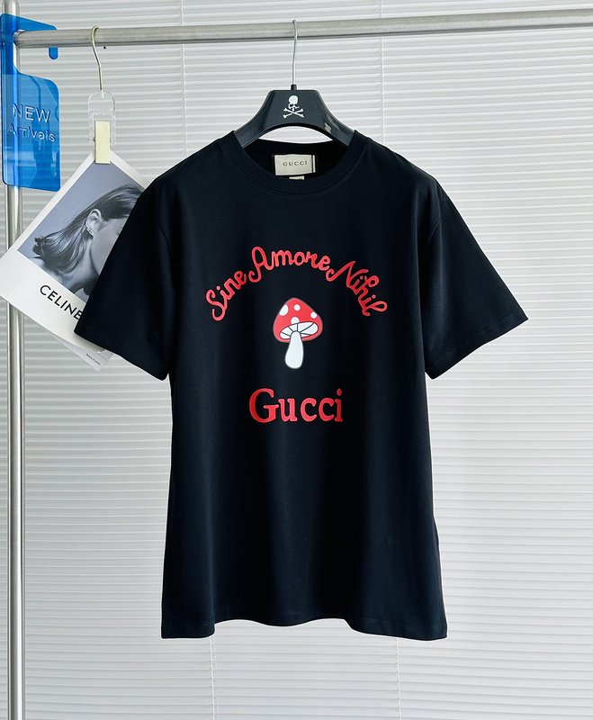 Футболка Gucci With A Fly Agaric Print "Black" фото № 3