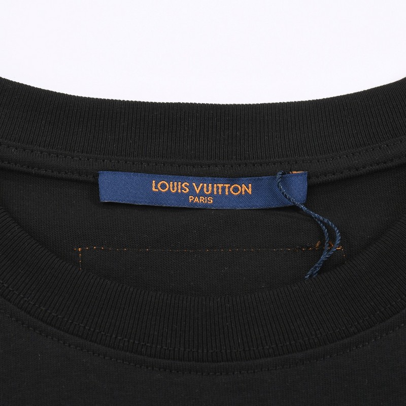 Футболка Louis Vuitton With Blue Rabbit Print "Black" фото № 5