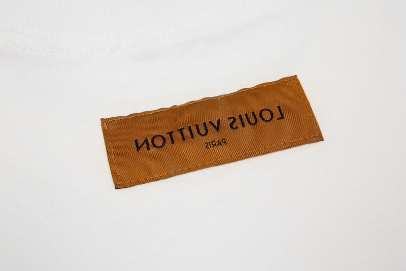 Футболка Louis Vuitton Fabric Patch With Logo "White" фото № 5