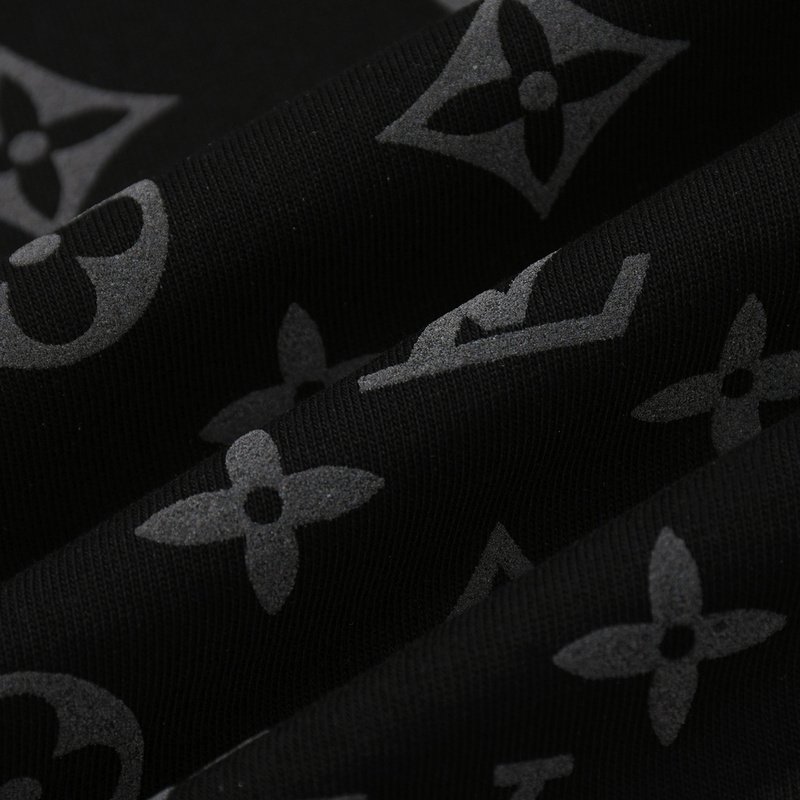 Футболка Louis Vuitton Print With Brand Logos "Black" фото № 4