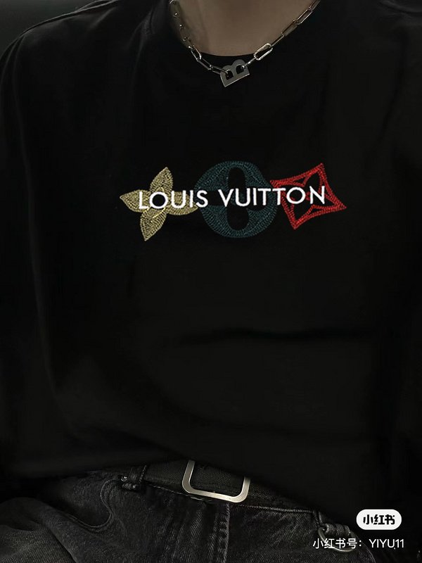 Футболка Louis Vuitton Three Emblems In Row "Black" фото № 7