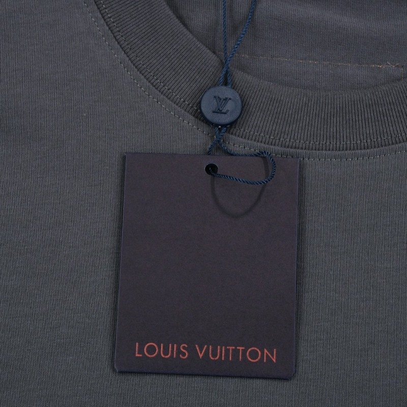 Футболка Louis Vuitton With Hanging People On The Logo "Gray" фото № 6