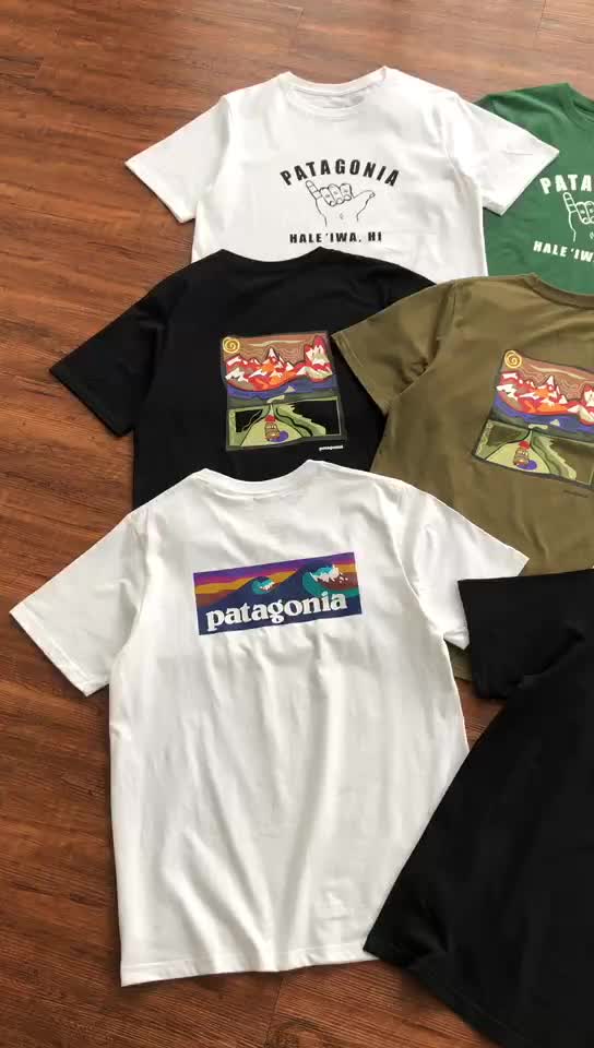 Футболка Patagonia Fingers Gesture Front Print "White" фото № 2