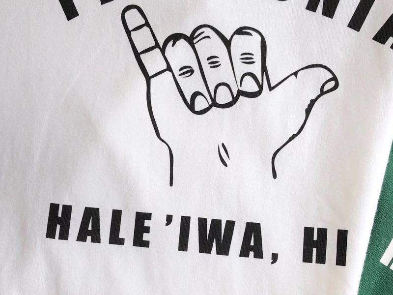 Футболка Patagonia Fingers Gesture Front Print "White" фото № 7