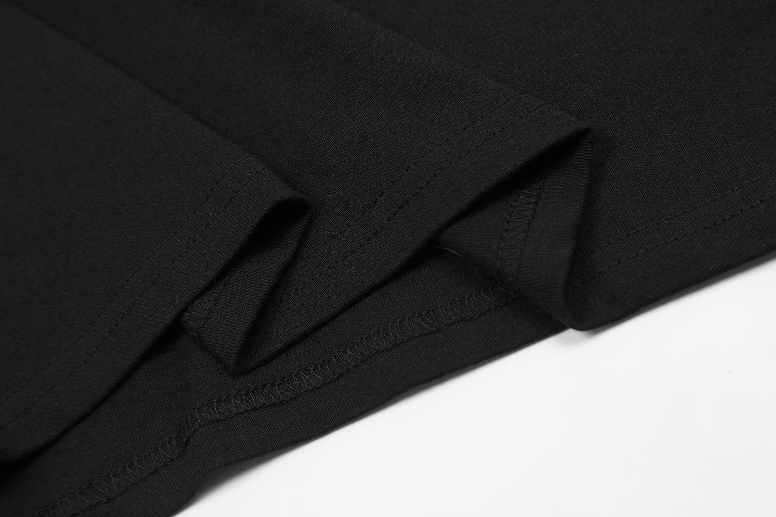 Футболка Revenge Rhinestones "Black" фото № 4