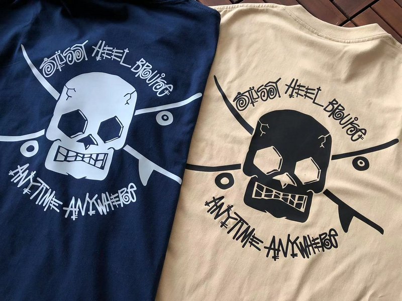 Футболка Stussy Skull With Inscriptions "Beige" фото № 4