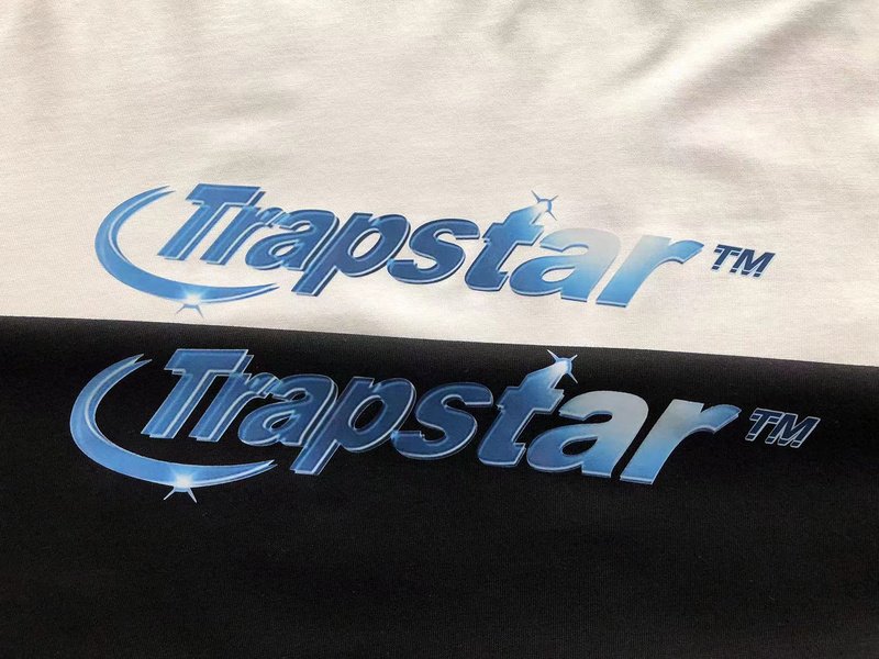 Футболка Trapstar Big Letter Underlined By Curve Line "White" фото № 4