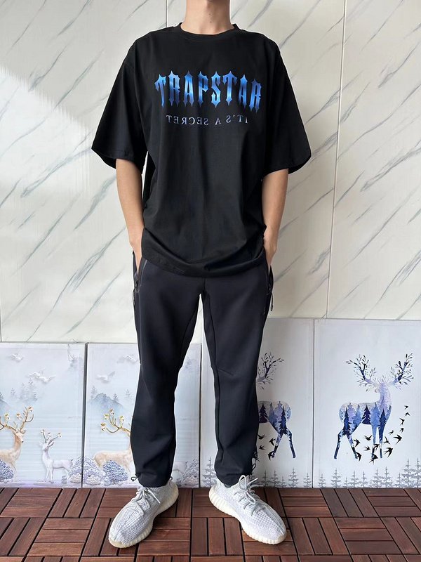 Футболка Trapstar Big Back Print With Colorful Shadow "Black" фото № 8