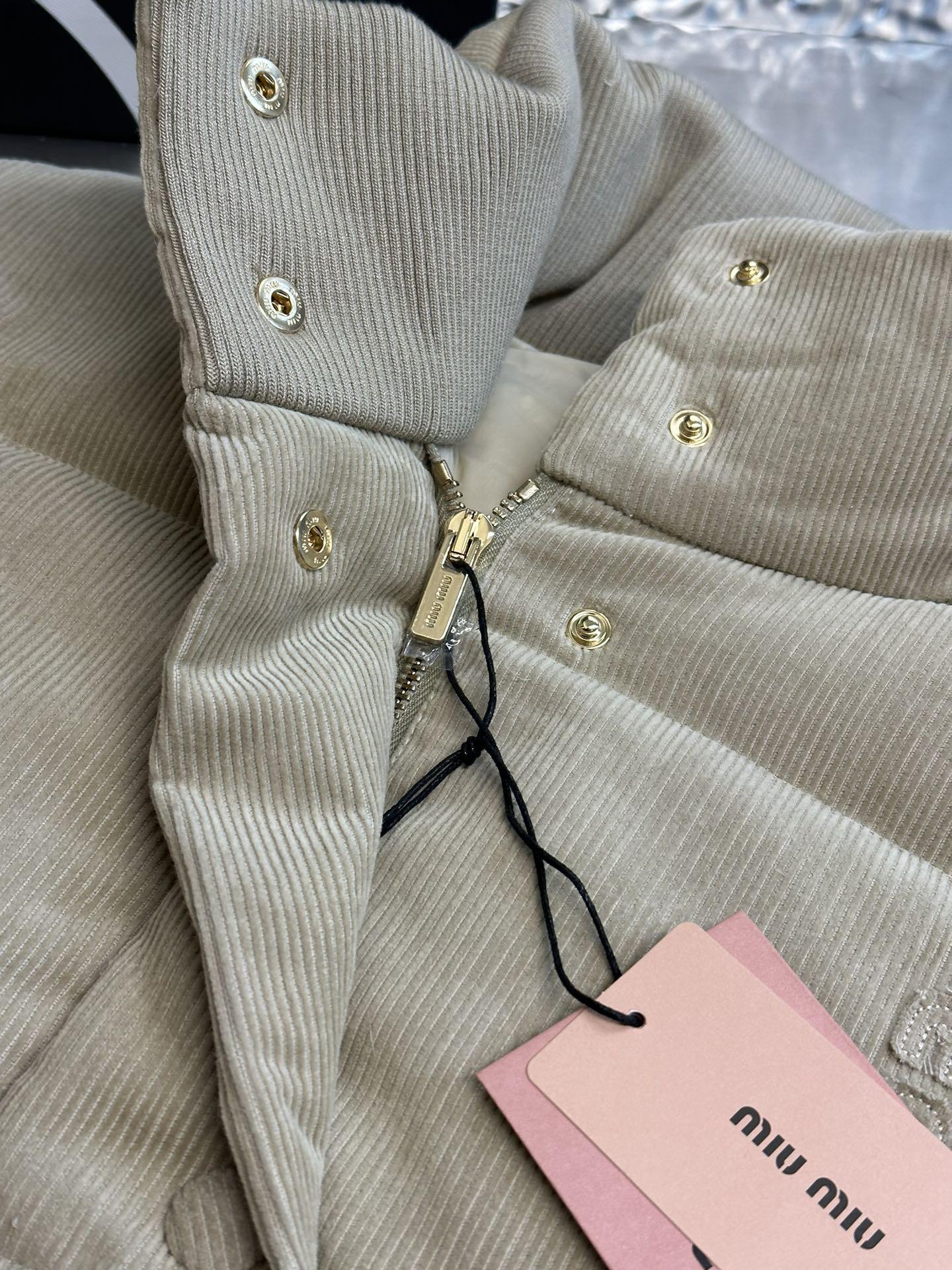 Пуховик Miu Miu Medium Weight Corduroy "Sand Beige" фото № 8