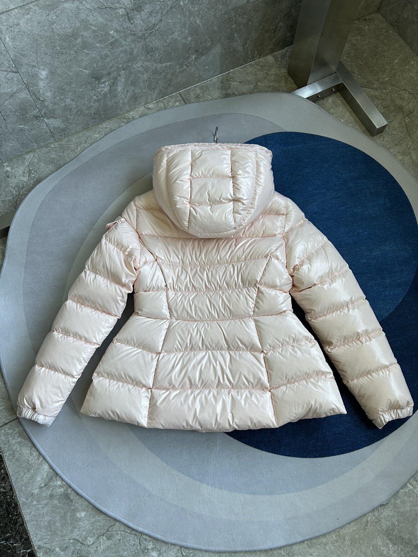 Пуховик Moncler Barante FW "Light Pink" фото № 5