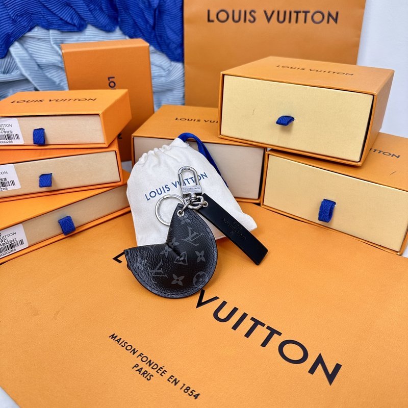 Брелок Louis Vuitton Shaped Like Ears "Black" фото № 7