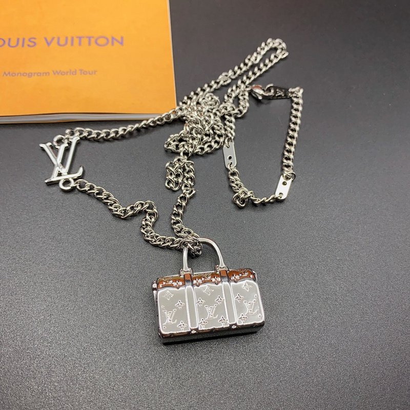 Подвеска Louis Vuitton Decoration With Logo - Suitcase "Silver" фото № 3