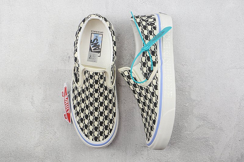 Brain Dead x Vans Slip-On "Marshmallow/Black" фото № 7