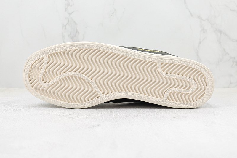 Balenciaga x Neighborhood x Adidas Campus "Black" фото № 8