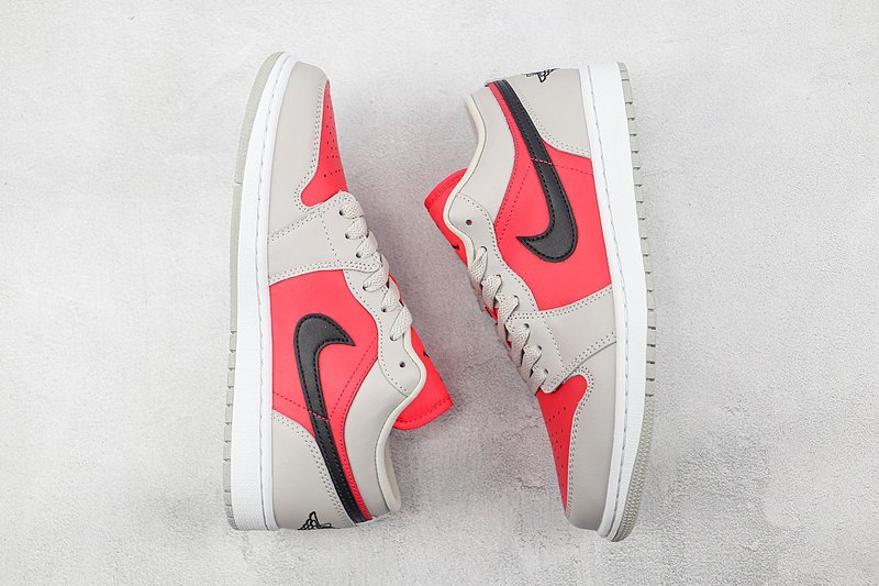 Air Jordan 1 Low "Light Iron Ore Siren Red" фото № 7