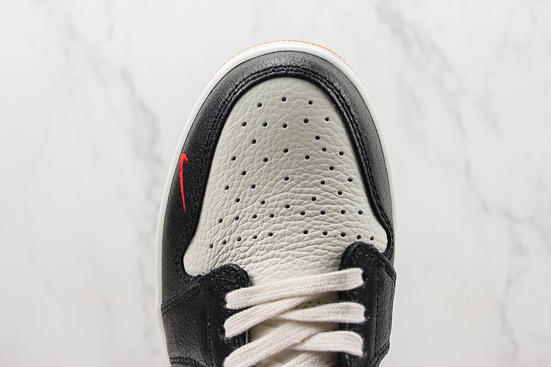 Air Jordan 1 Low "Black/White/Red" фото № 3