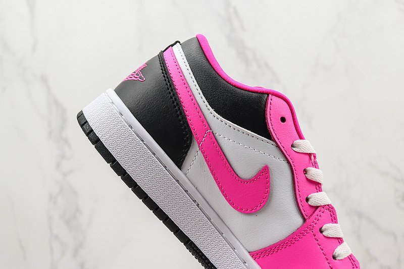 Air Jordan 1 Low GS "Fierce Pink" фото № 4