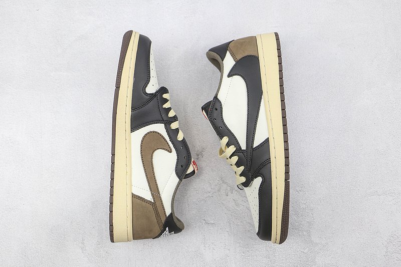 Travis Scott x Air Jordan 1 Low "Dark Mocha" фото № 5