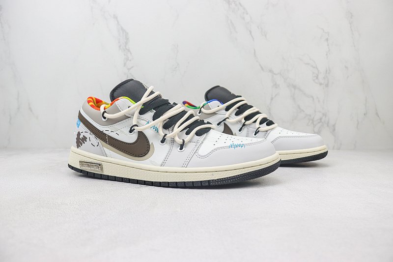 Air Jordan 1 Low "Chocolate Brown/Grey/White Lacing" фото № 6