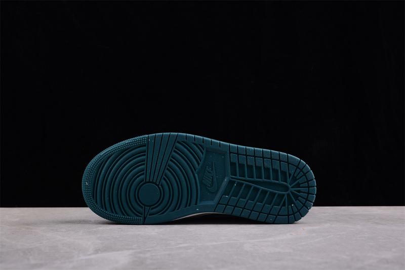 Air Jordan 1 Mid SE "Bleached Turquoise" фото № 5