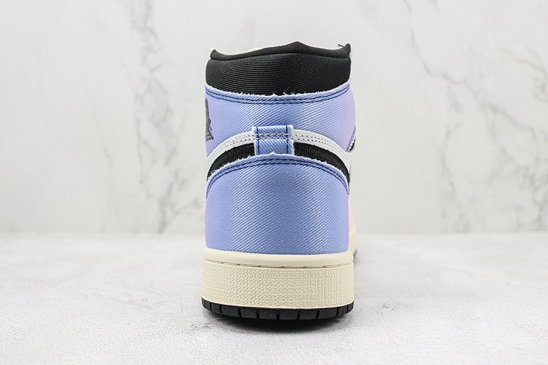 Air Jordan 1 Retro High "OG Skyline" фото № 8