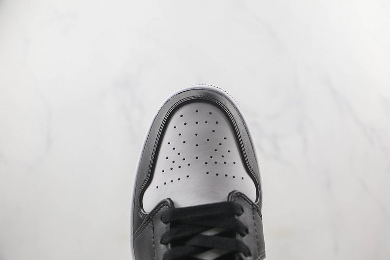 Air Jordan 1 Mid "Hologram" фото № 3