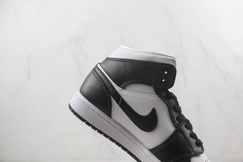 Air Jordan 1 Mid "Hologram" фото № 4