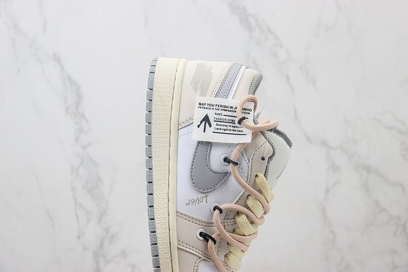 Air Jordan 1 Low "Vintage Grey/White/Double Lacing" фото № 3